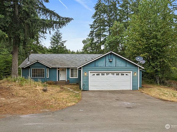 2nd image of 214 195th Avenue SW