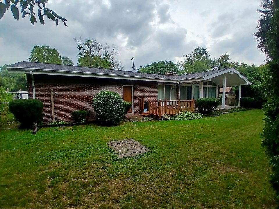 1st image of 141 Heyn Ave