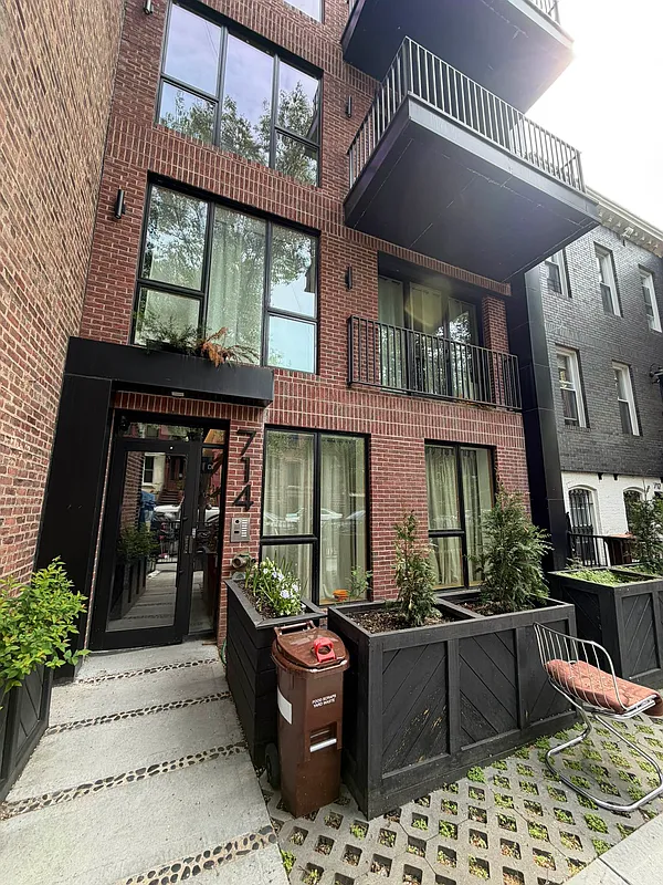 714 Jefferson Avenue #2B in Stuyvesant Heights, Brooklyn | StreetEasy