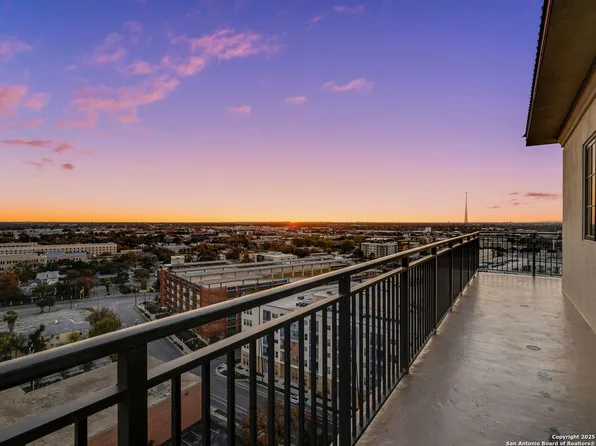 230 DWYER AVE #1203, San Antonio, TX 78204