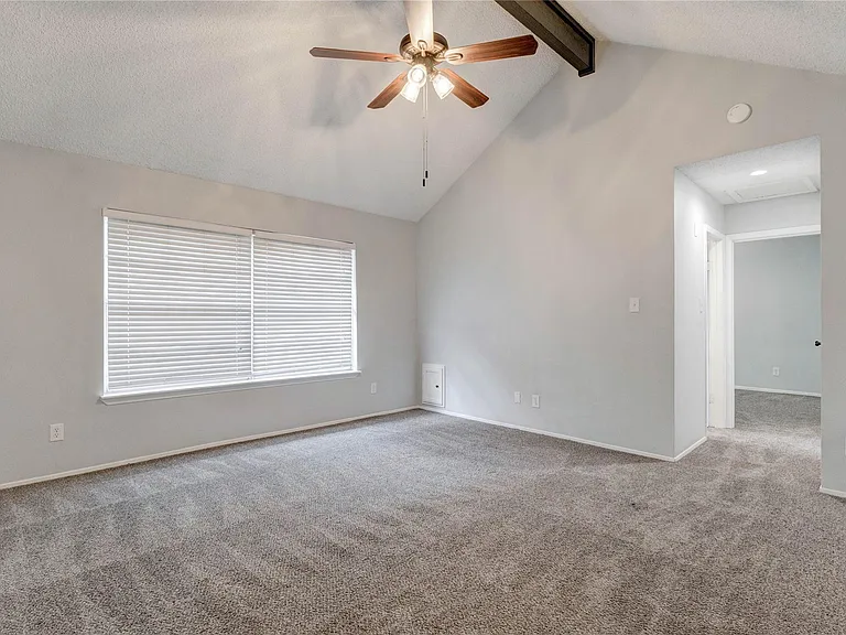 9614 Charter Ridge Dr — Photo 19