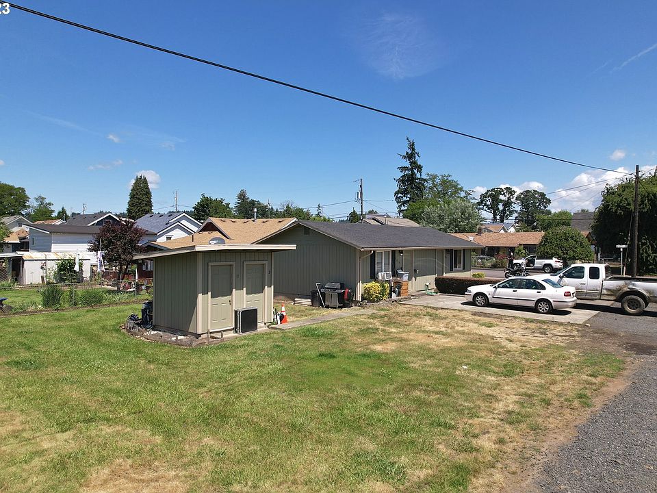2nd image of 2015 Cowlitz St