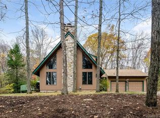 11 Orchard Hill Rd, Canton, CT 06019