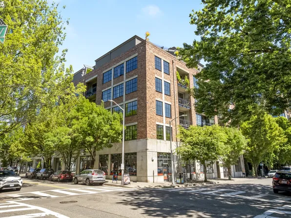 408 NW 12th Ave APT 405, Portland, OR 97209