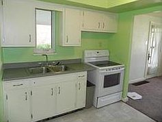 2nd image of 33 Glenview Ave