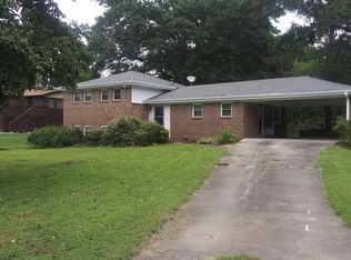 1341 Woodhill Dr, Marietta, GA 30066