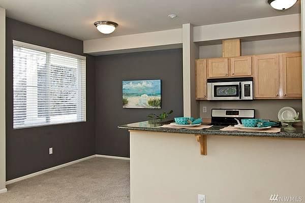 1st image of 560 225th Ln NE APT B104