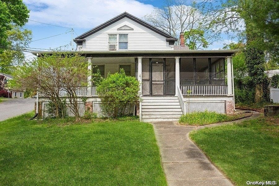 1st image of 223 Christian Avenue