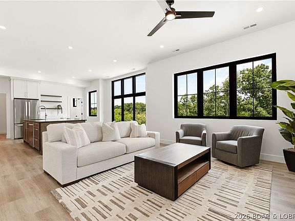 5th image of 5539 Deephaven Ln