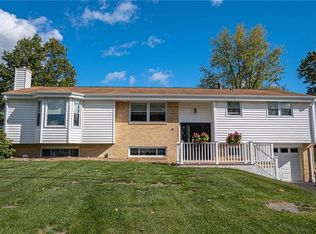 4032 Crestwood Dr, Gibsonia, PA