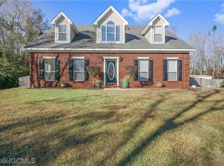 9182 Azalea Pl, Mobile, AL 36695