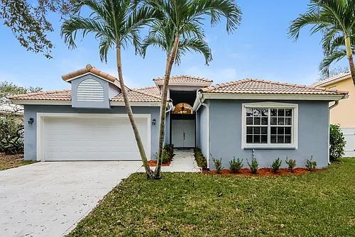 4075 Sabal Lakes Rd Photo 1
