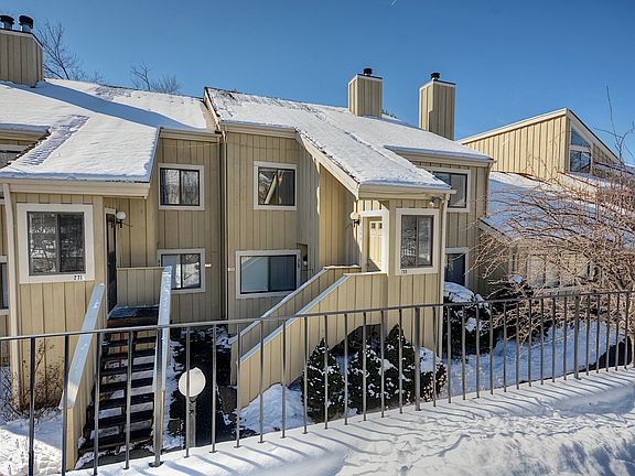 2nd image of 269 Maplewood Dr #269