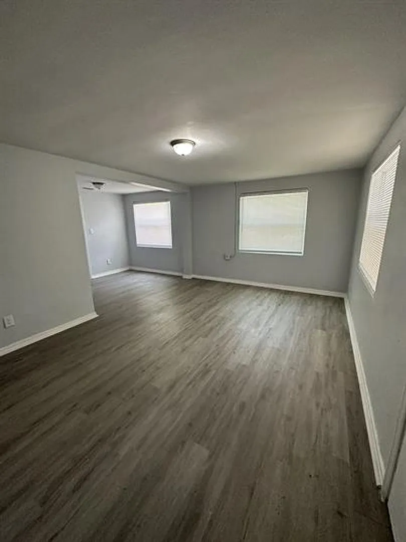 Affordable 3 Bedroom Home — Photo 3