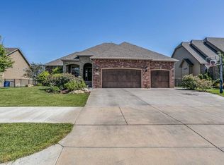 1002 E Waterview Dr, Andover, KS 67002