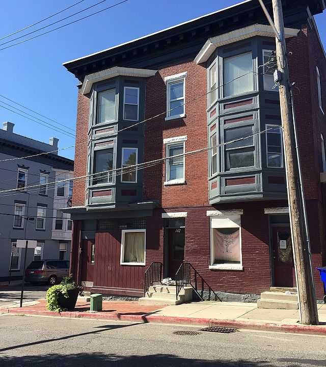 1st image of 147 E Franklin St APT 5
