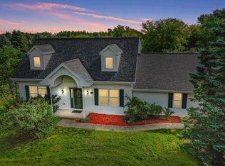 3586 Elmtree Rd, Green Bay, WI 54313