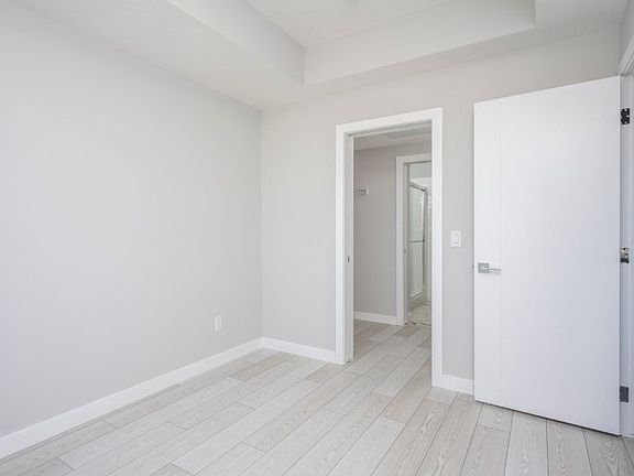 5th image of 6 Merganser Dr W #4309