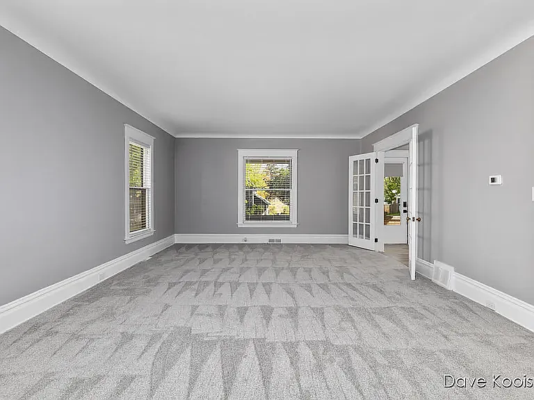106 Colfax St NE — Photo 9