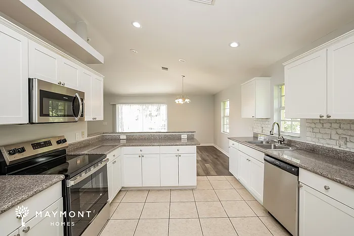 2812 4th St SW — Photo 6