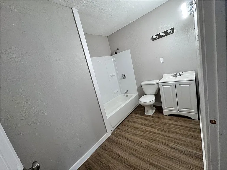 3120 Santa Fe St #16 — Photo 7