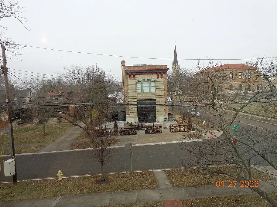1 bed, 1000 sqft, $1,600 — Photo 3