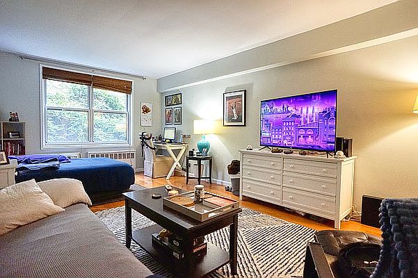 1st image of 345 E 54th St APT 1B