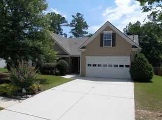 411 Black Fox Dr, Locust Grove, GA 30248