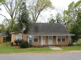 201 E Pine St, Ellisville, MS 39437