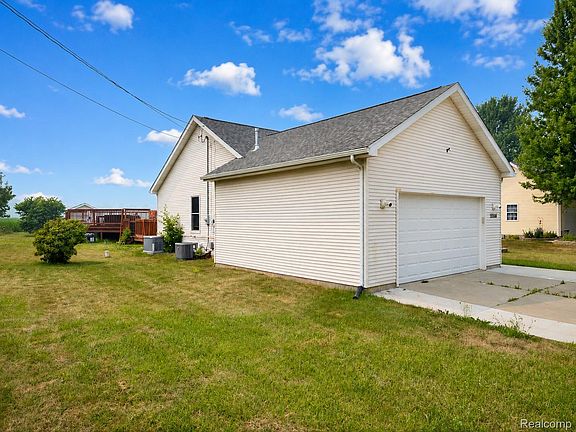 3rd image of 10250 Duffield Rd