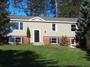 133 Cass Hill Rd, Voorheesville, NY 12186