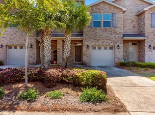 8724 Brown Pelican Cir, Navarre, FL 32566