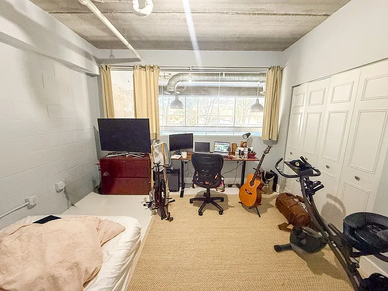 2515 SW 35th Pl #117 — Photo 22