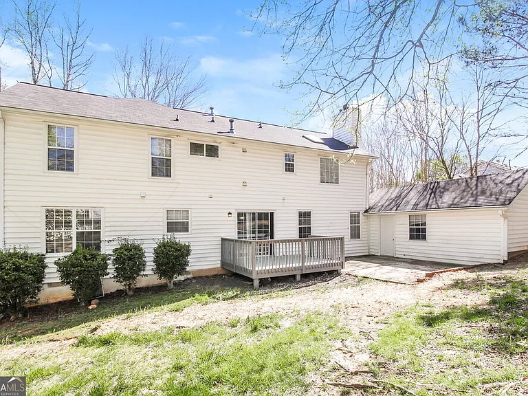 2915 Emerson Lake Dr — Photo 17