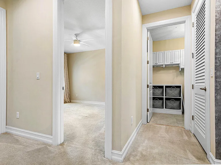 10210 Akenside Dr — Photo 31
