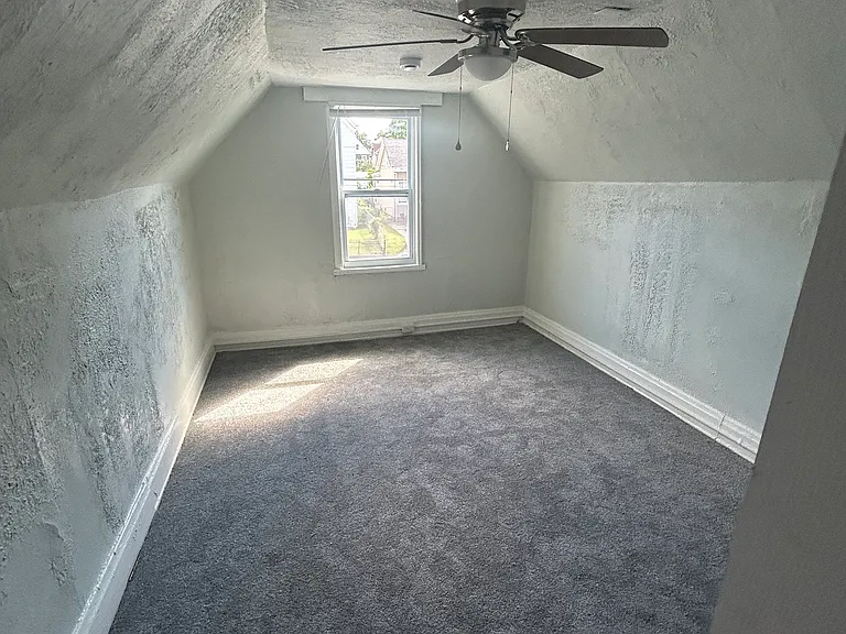 506 Maple St #3 — Photo 18