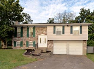 9912 Janet Lee Ct, Louisville, KY 40291