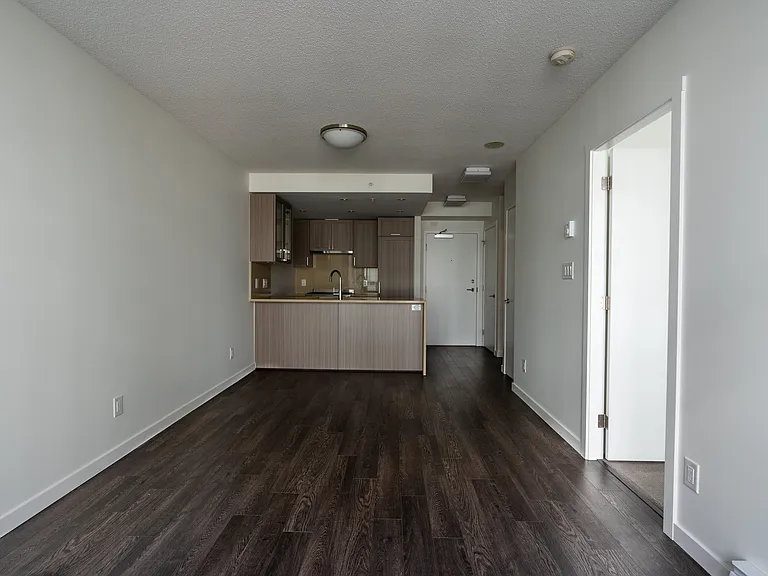 5598 Ormidale St — Photo 13