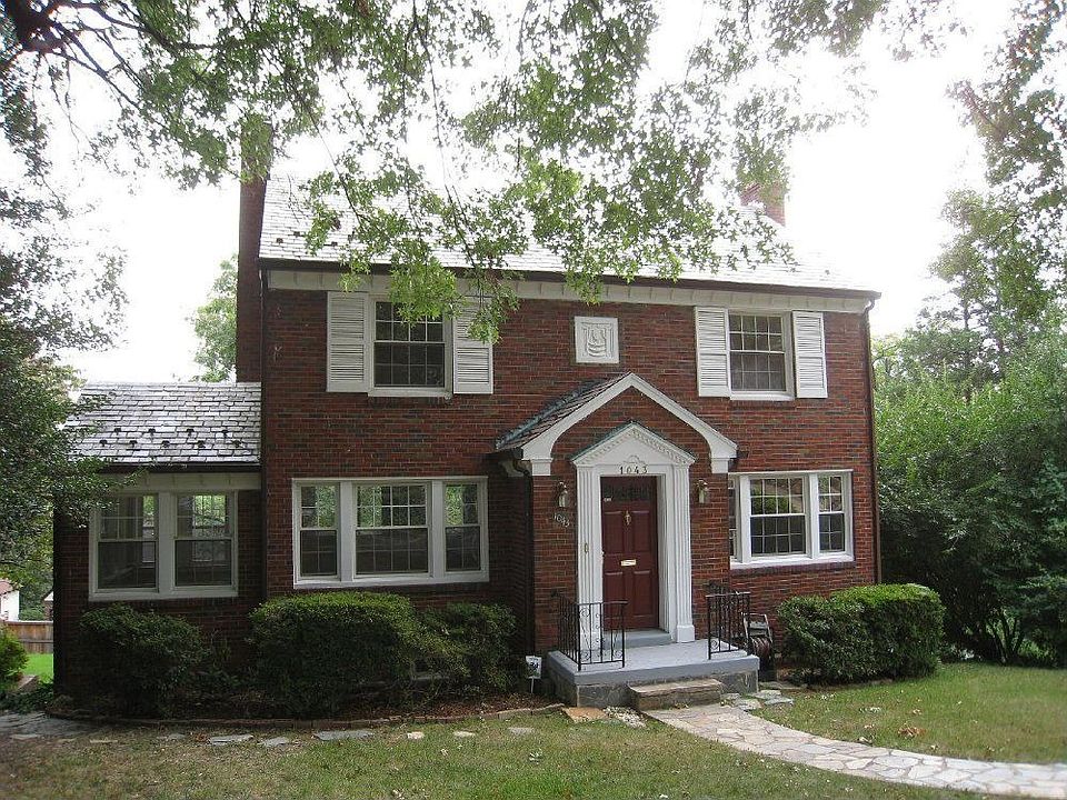 For Sale: 1043 26th Road South, Arlington, VA 22202