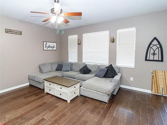 5th image of 14025 Leybourne Way