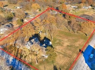 201 E Cherokee St, Talala, OK 74080