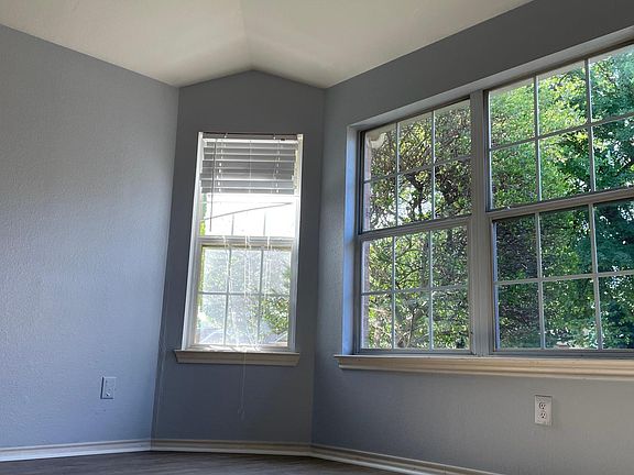 4th image of 6929 Willow Crest Dr