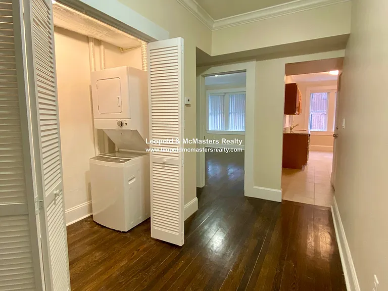 12 Short St #5 — Photo 10