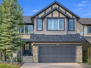 104 Panamount Ter NW, Calgary, AB T3K0H8