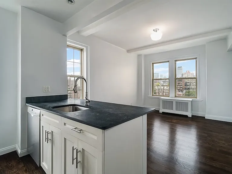 24 5th Ave #1132 — Photo 4