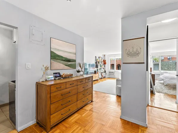 435 E 77th St APT 7C, New York, NY 10075