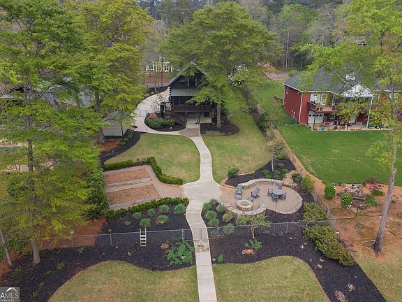 5th image of 179 Parrot Dr