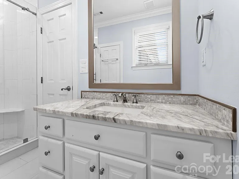 2134 Glade Hill Rd — Photo 26