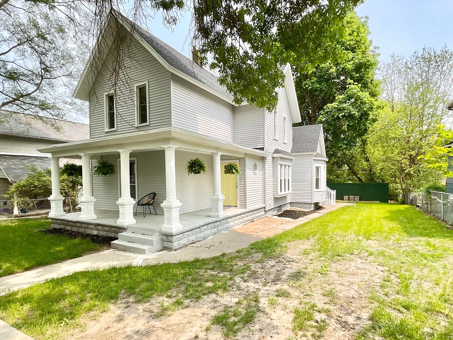 726 Clancy Ave NE, Grand Rapids, MI 49503 Zillow