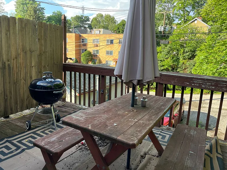 607 Ohio River Blvd - (12206) — Photo 22